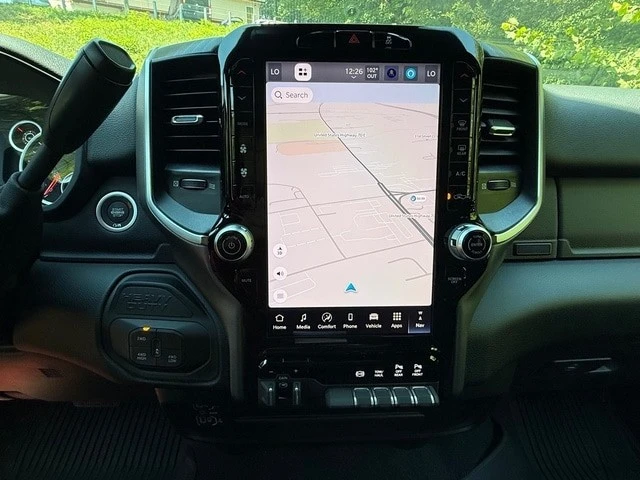2026 Ram 3500 - Image 26 of 31