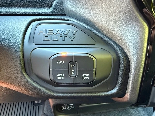 2026 Ram 3500 - Image 24 of 31