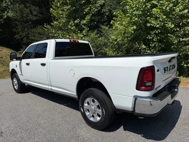2026 Ram 3500 - Image 10 of 31
