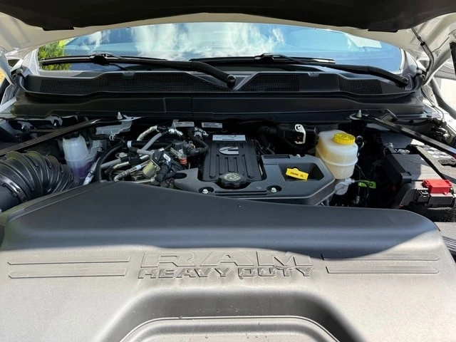 2026 Ram 3500 - Image 11 of 31
