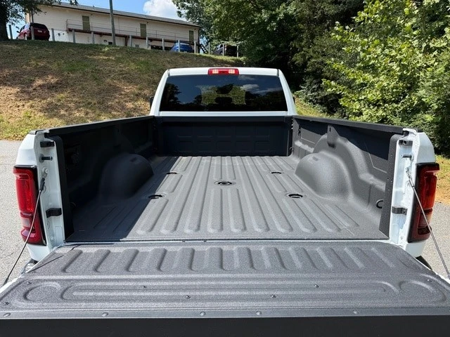 2026 Ram 3500 - Image 8 of 31