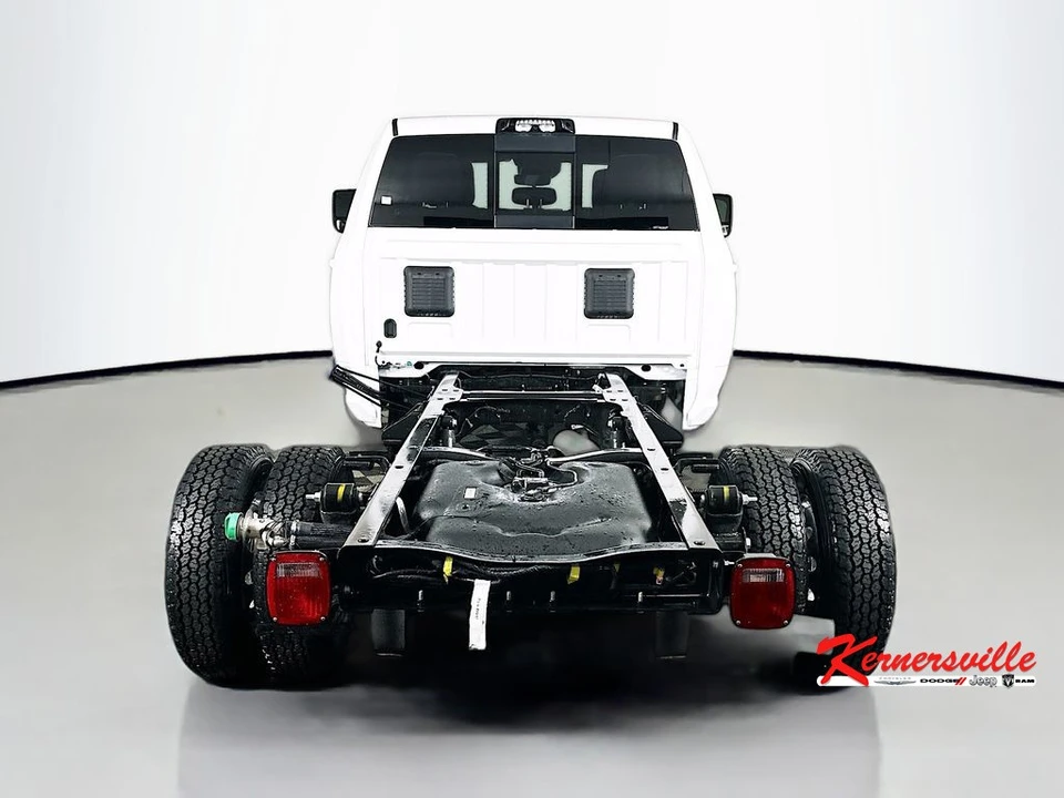 2026 Ram 3500 - Image 6 of 12