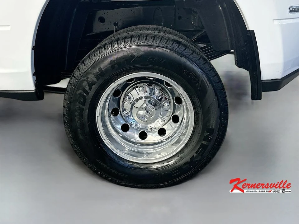 2026 Ram 3500 - Image 17 of 21