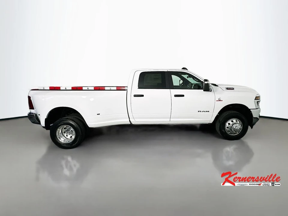 2026 Ram 3500 - Image 8 of 21
