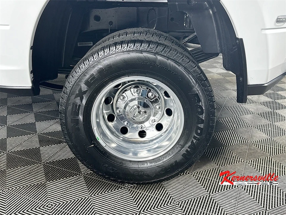 2026 Ram 3500 - Image 17 of 21
