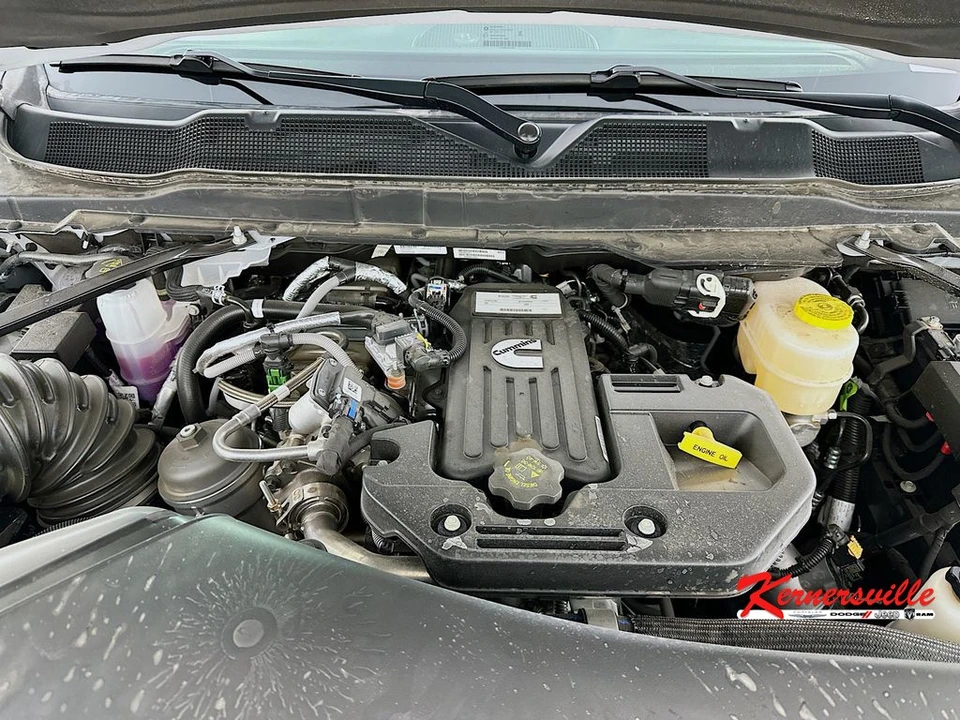 2026 Ram 3500 - Image 17 of 21