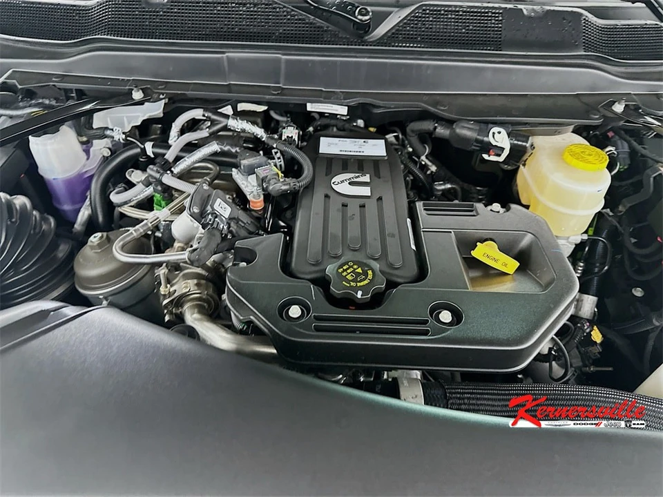 2026 Ram 3500 - Image 18 of 21