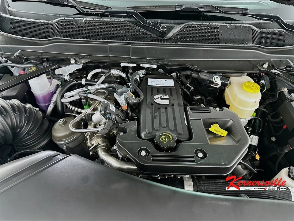 2026 Ram 3500 - Image 18 of 21