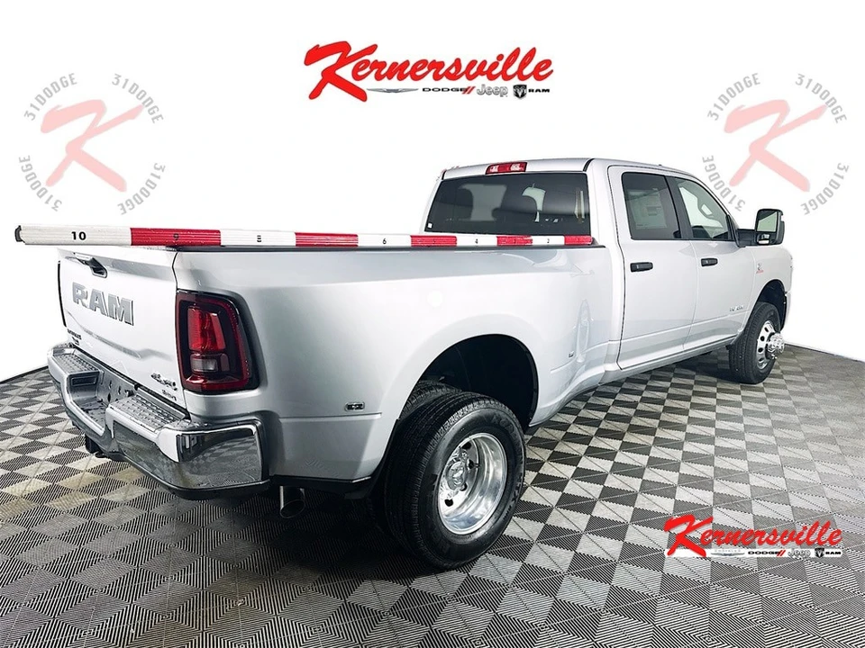 2026 Ram 3500 - Image 7 of 21