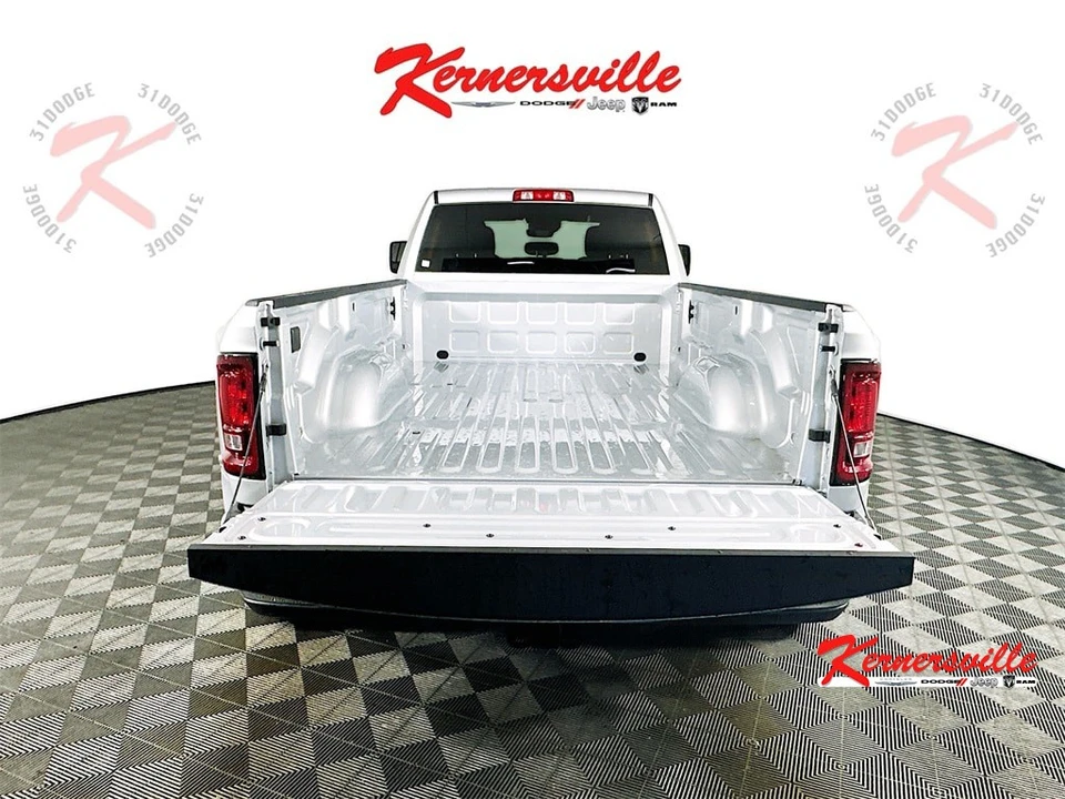 2026 Ram 3500 - Image 16 of 21