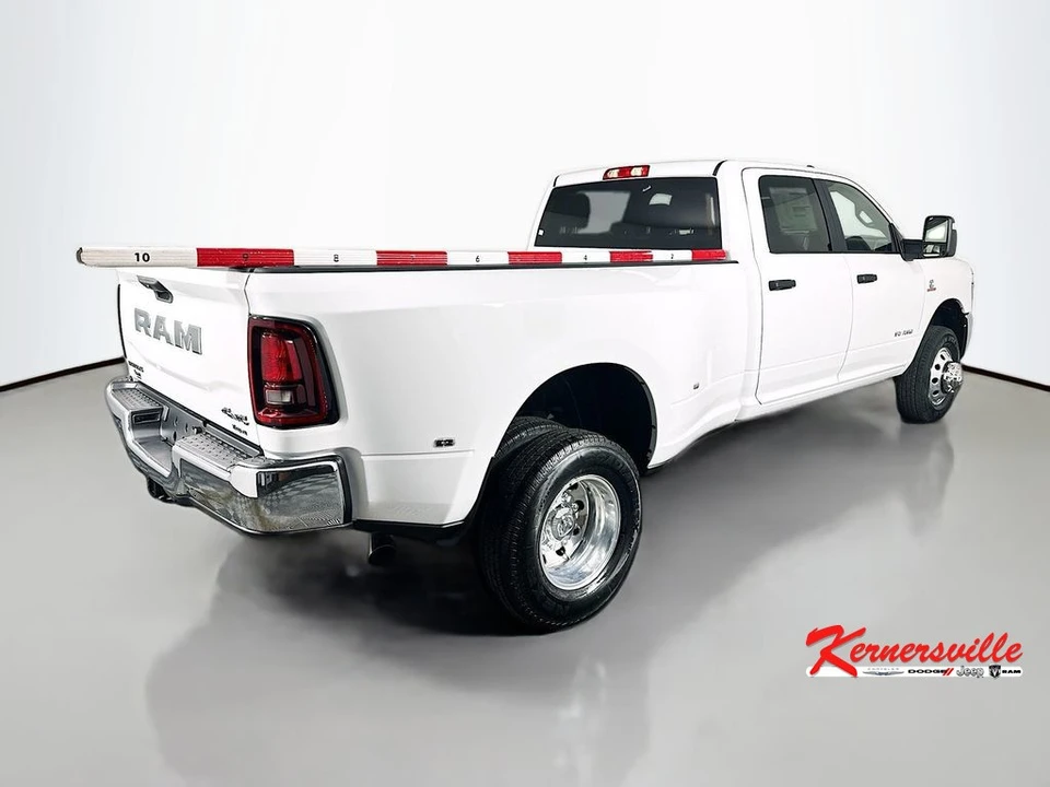 2026 Ram 3500 - Image 7 of 12