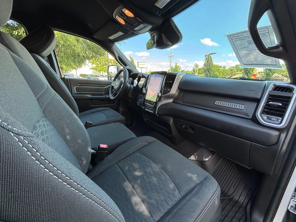 2026 Ram 3500 - Image 24 of 31