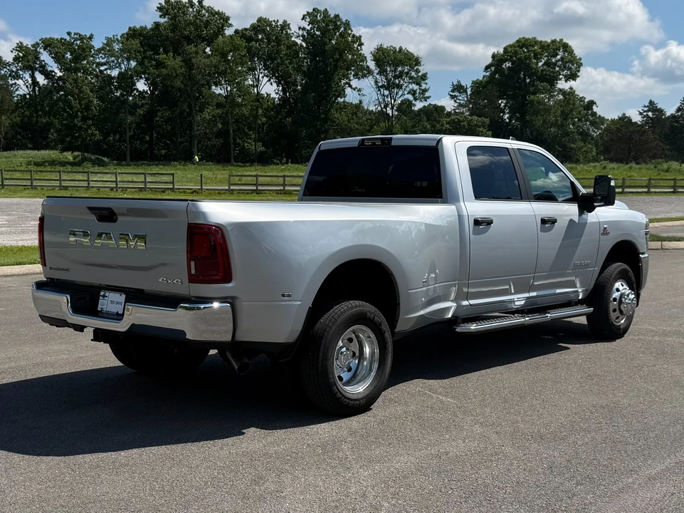 2026 Ram 3500 - Image 3 of 31