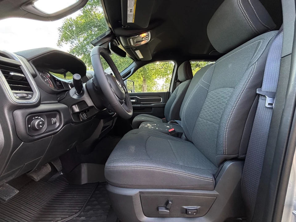 2026 Ram 3500 - Image 9 of 31
