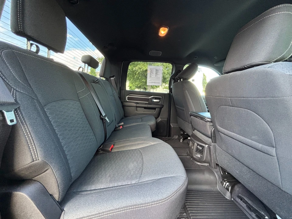 2026 Ram 3500 - Image 19 of 31