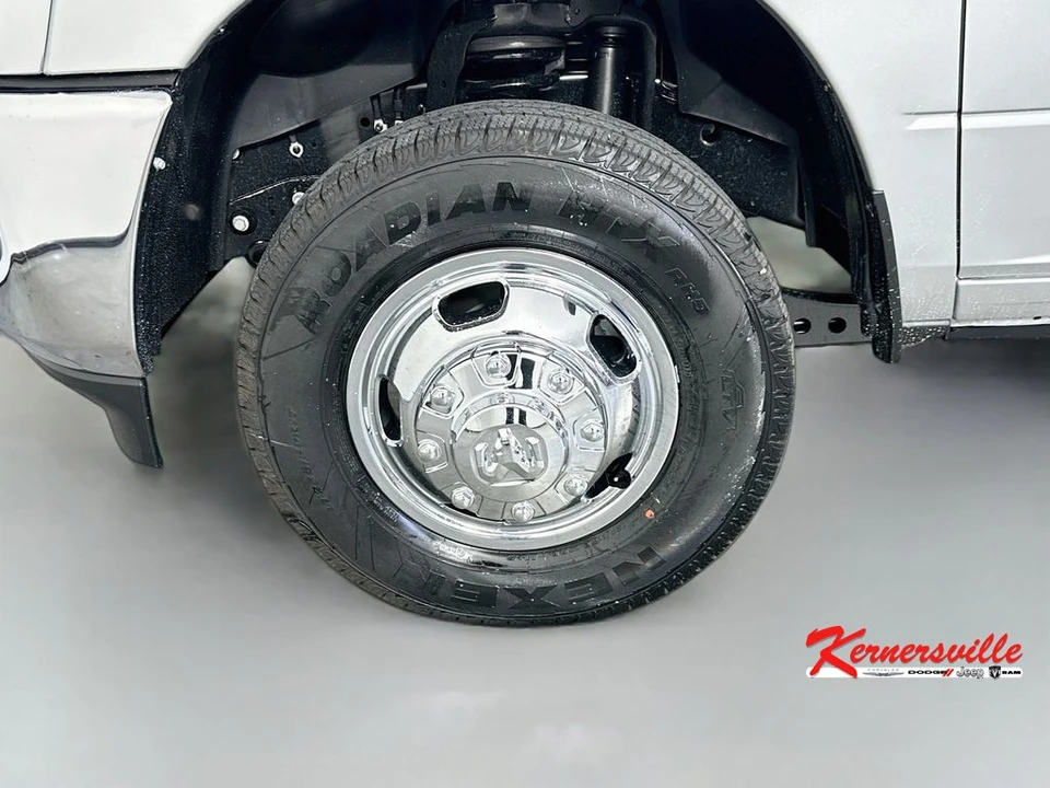 2026 Ram 3500 - Image 16 of 20