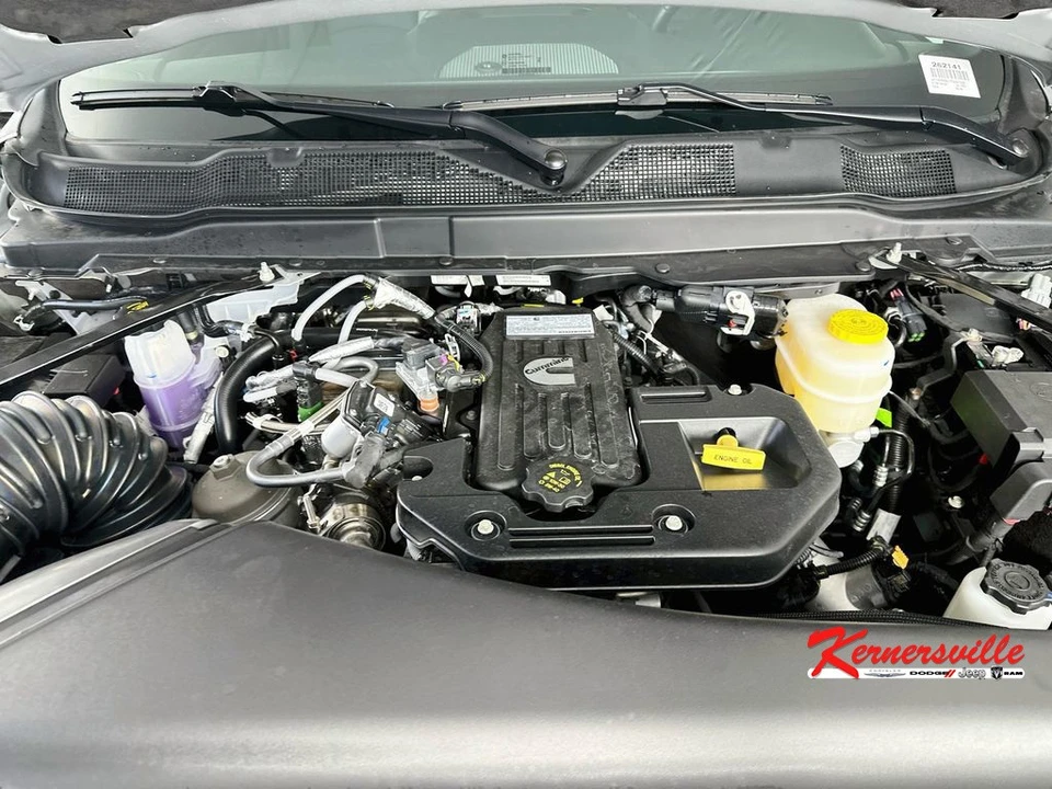 2026 Ram 3500 - Image 17 of 20