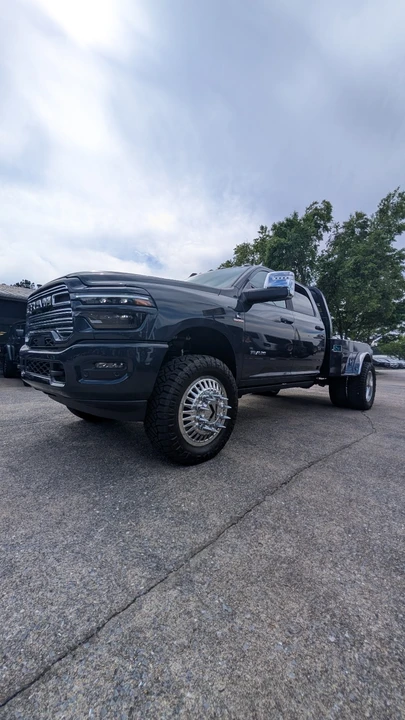 2026 Ram 3500 - Image 5 of 17