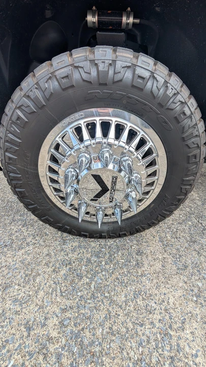 2026 Ram 3500 - Image 7 of 17