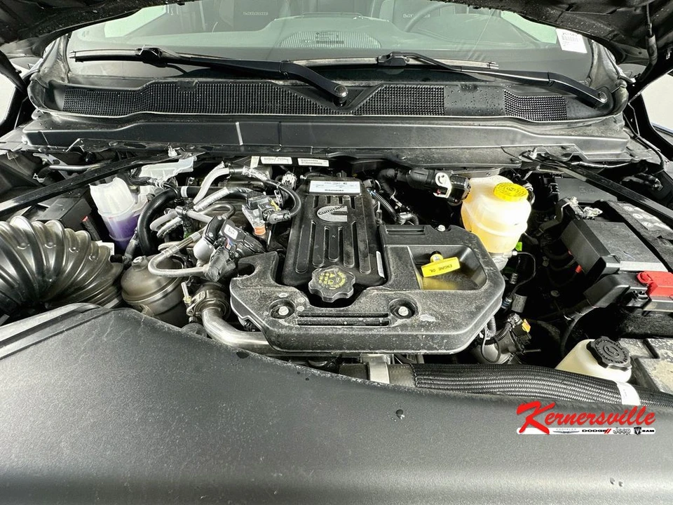 2026 Ram 3500 - Image 17 of 21
