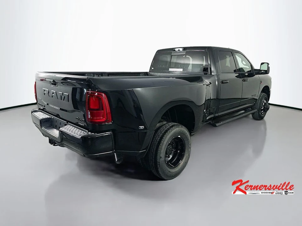 2026 Ram 3500 - Image 7 of 22