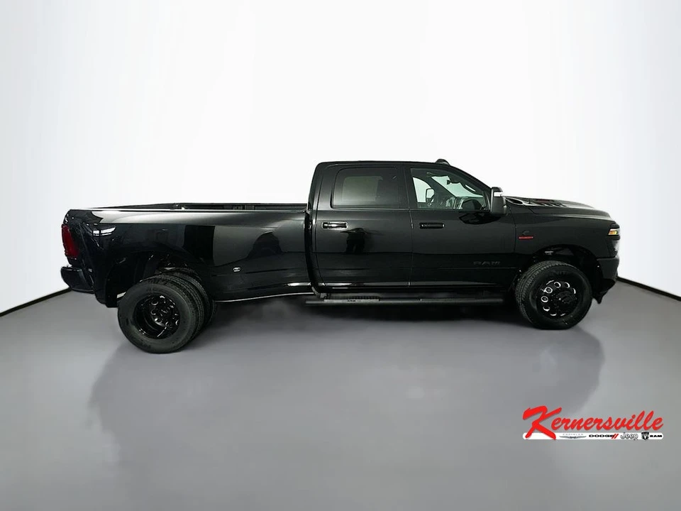 2026 Ram 3500 - Image 8 of 22