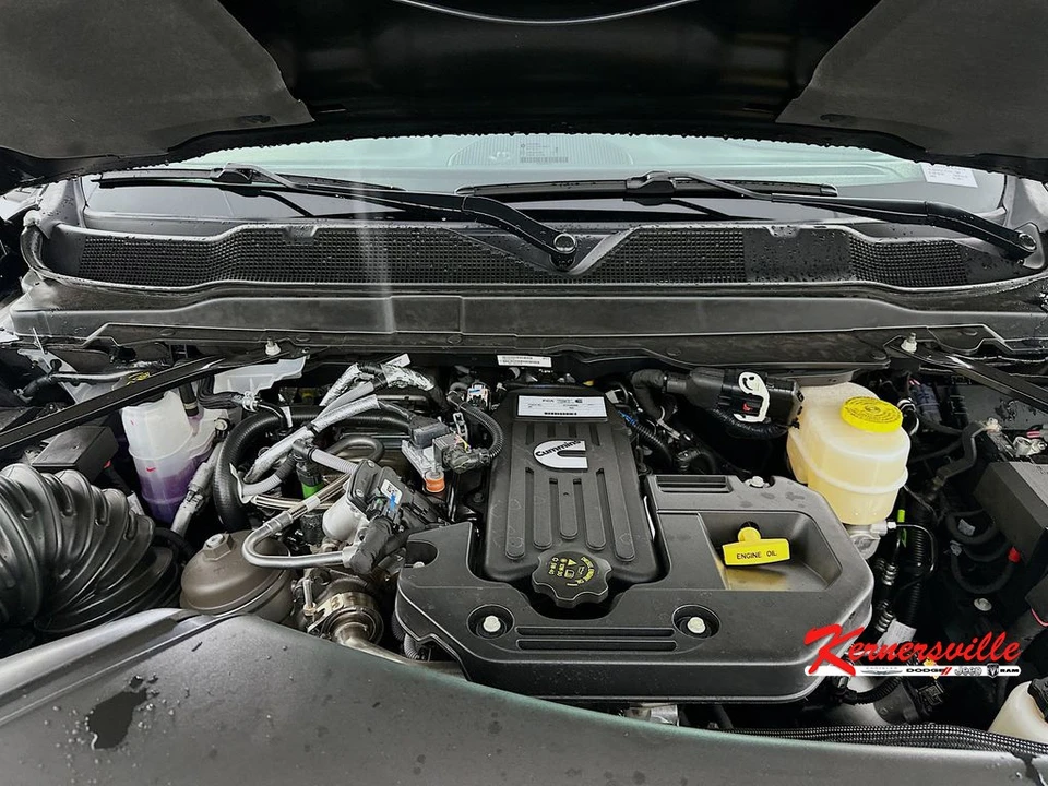 2026 Ram 3500 - Image 18 of 22