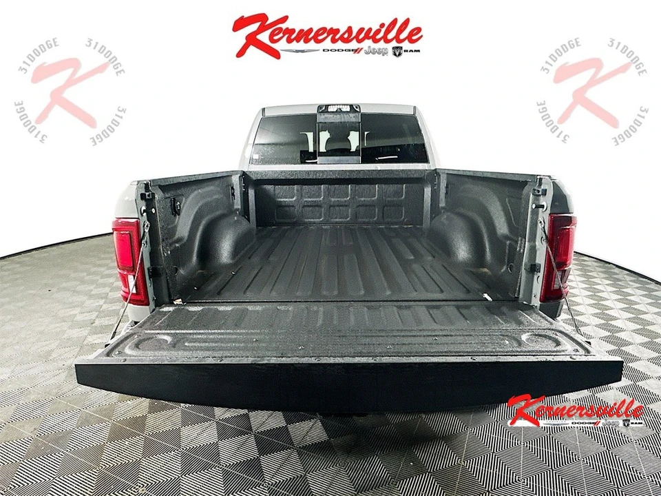 2026 Ram 3500 - Image 16 of 21