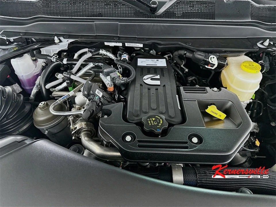 2026 Ram 3500 - Image 18 of 21