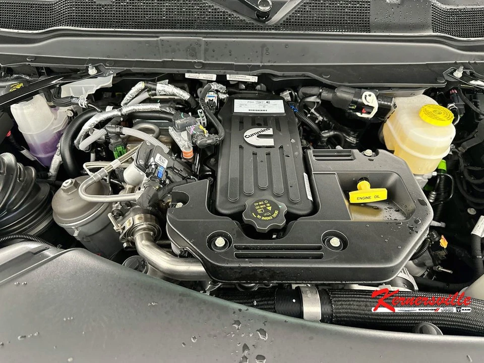 2026 Ram 3500 - Image 17 of 20