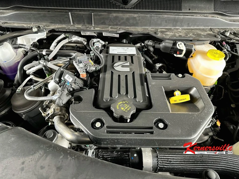 2026 Ram 3500 - Image 18 of 21
