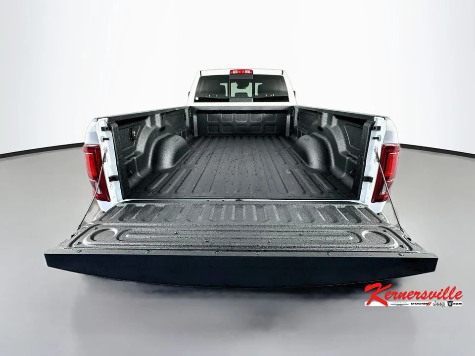 2026 Ram 3500 - Image 16 of 21