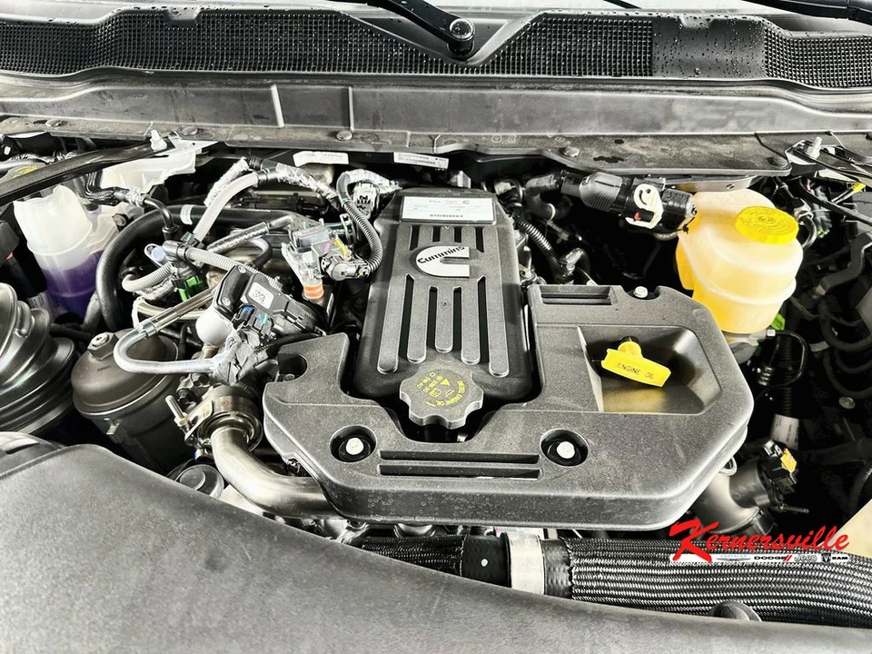 2026 Ram 3500 - Image 18 of 21