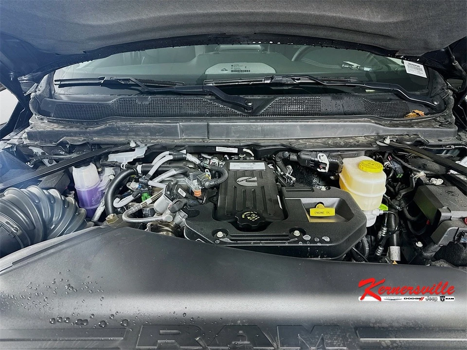 2026 Ram 3500 - Image 18 of 21