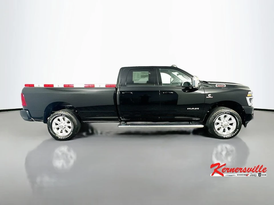 2026 Ram 3500 - Image 8 of 12