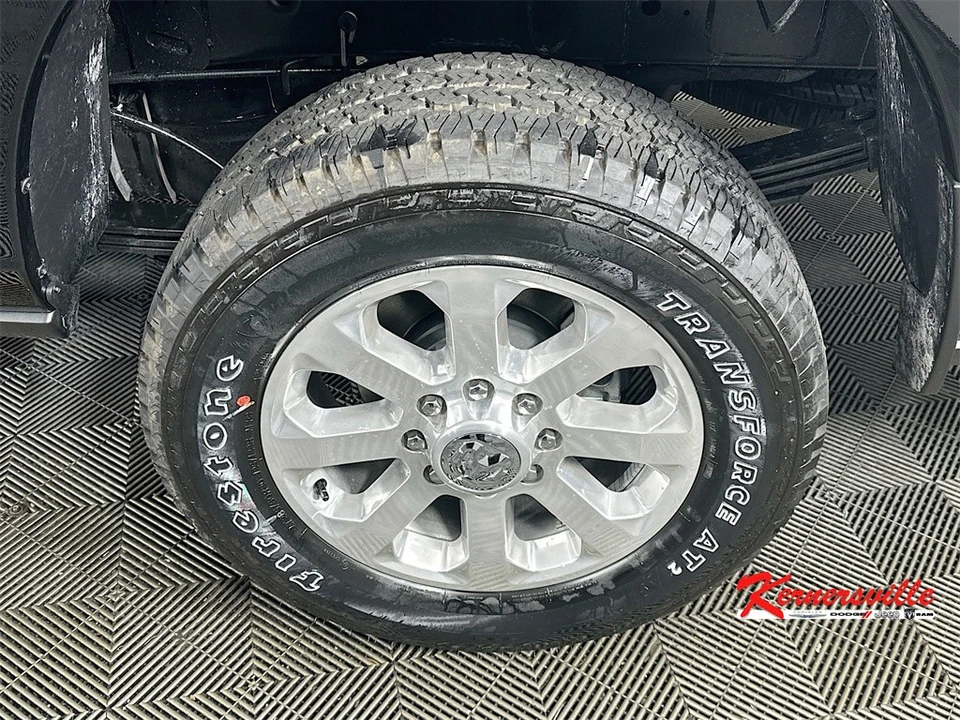 2026 Ram 3500 - Image 17 of 21