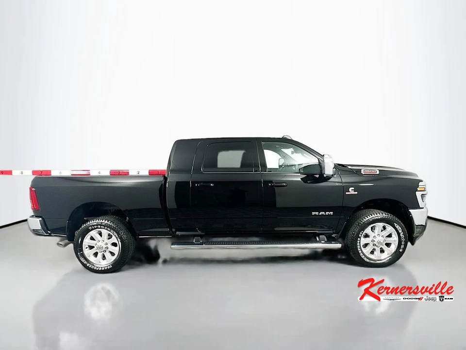 2026 Ram 3500 - Image 8 of 12