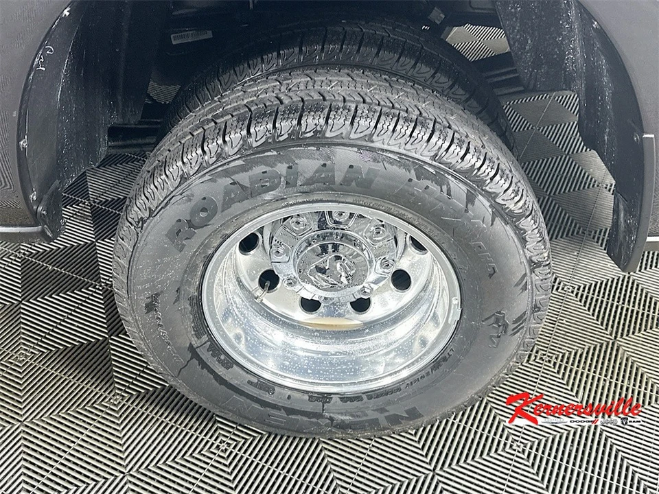 2026 Ram 3500 - Image 17 of 21