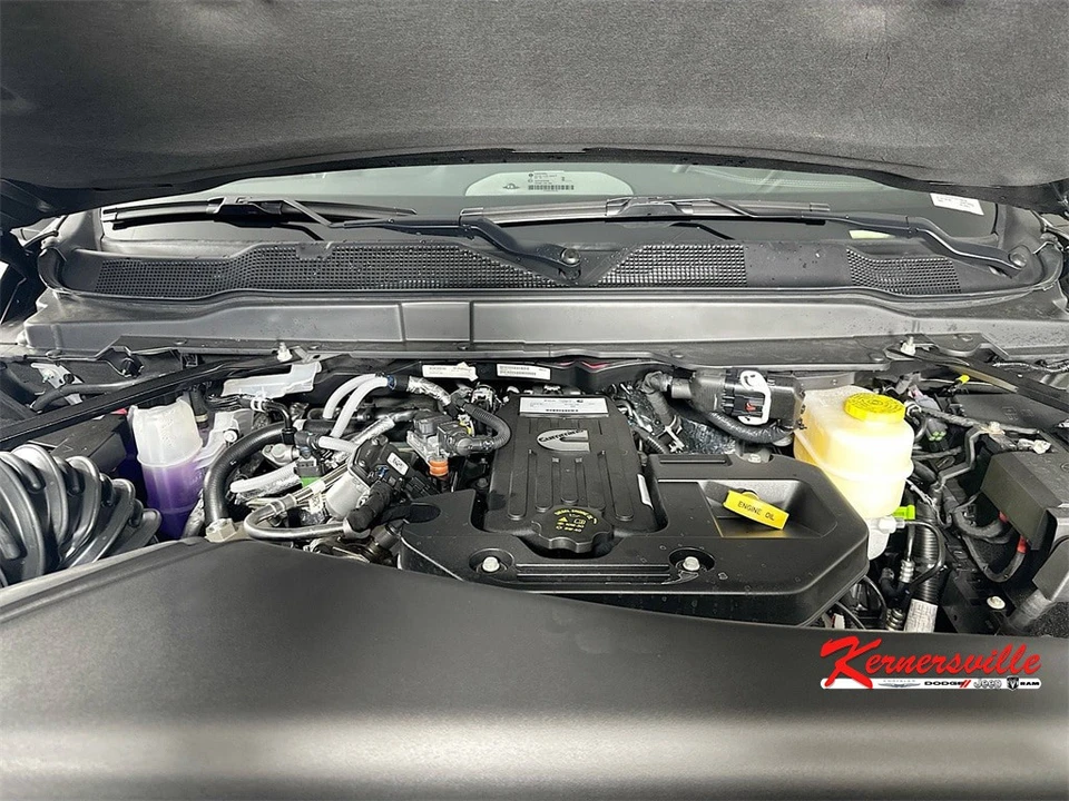 2026 Ram 3500 - Image 18 of 21