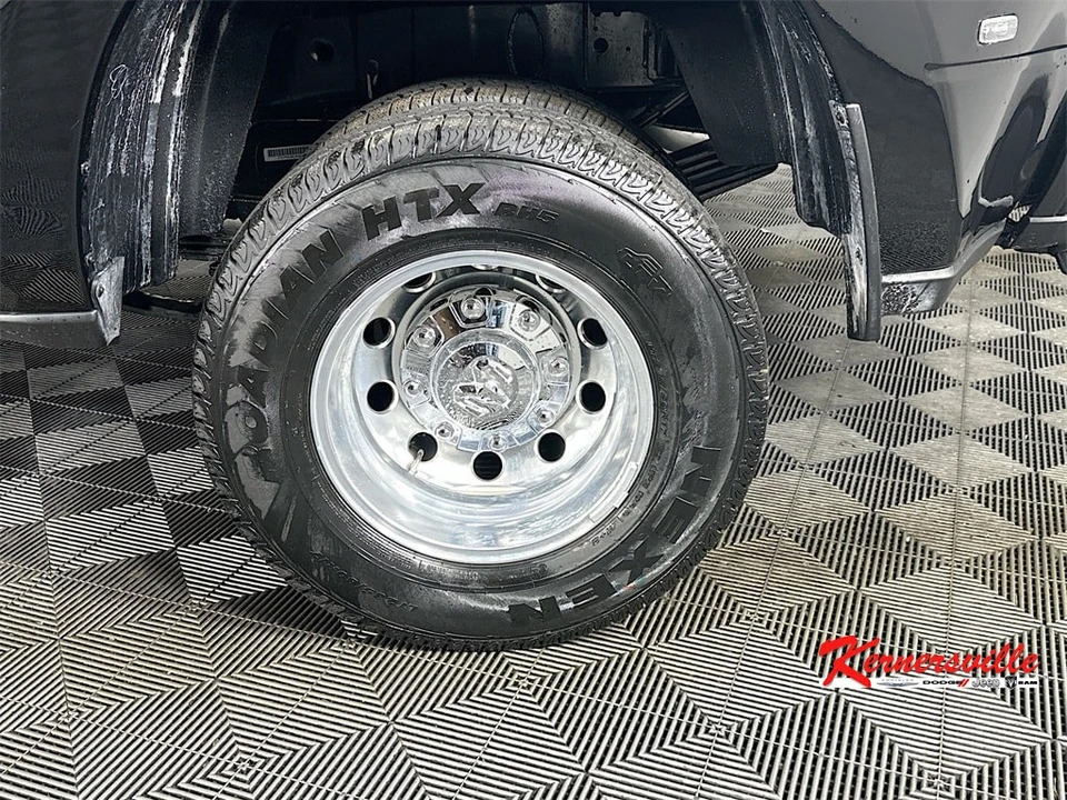 2026 Ram 3500 - Image 17 of 21