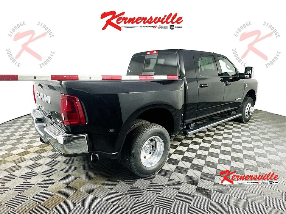 2026 Ram 3500 - Image 7 of 12
