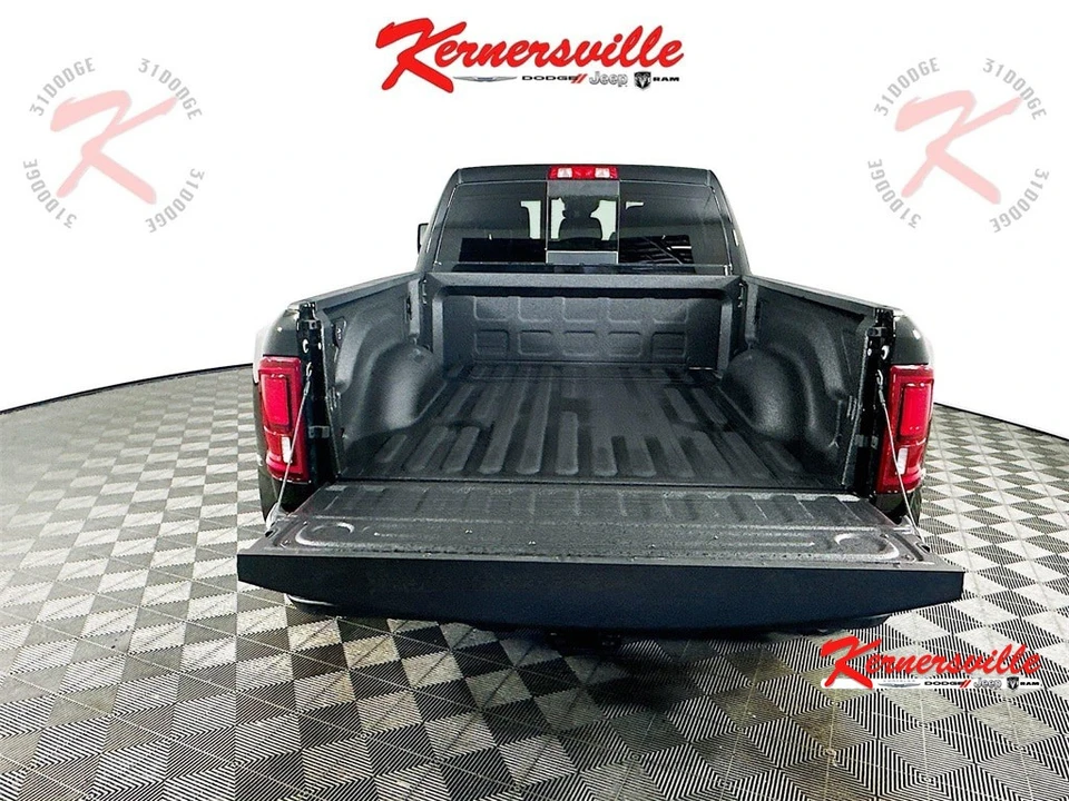 2026 Ram 3500 - Image 16 of 21