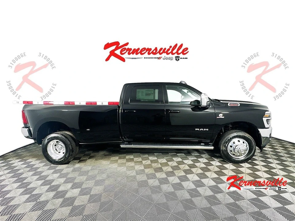2026 Ram 3500 - Image 8 of 20