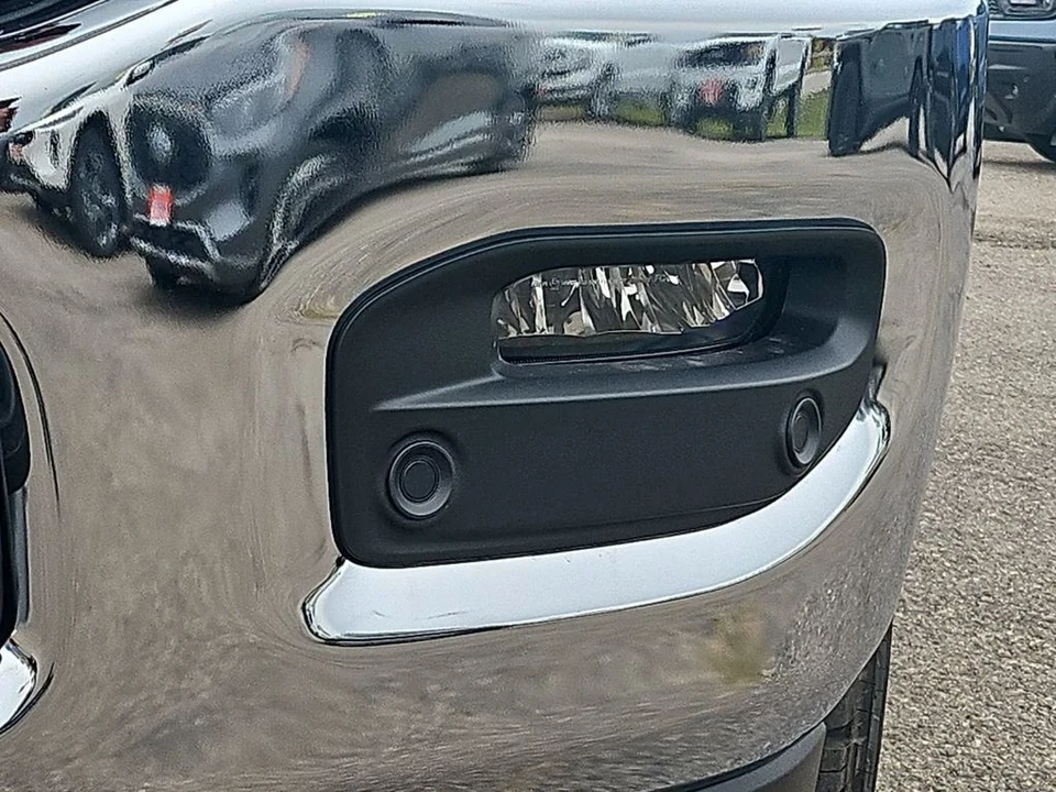 2026 Ram 3500 - Image 19 of 21