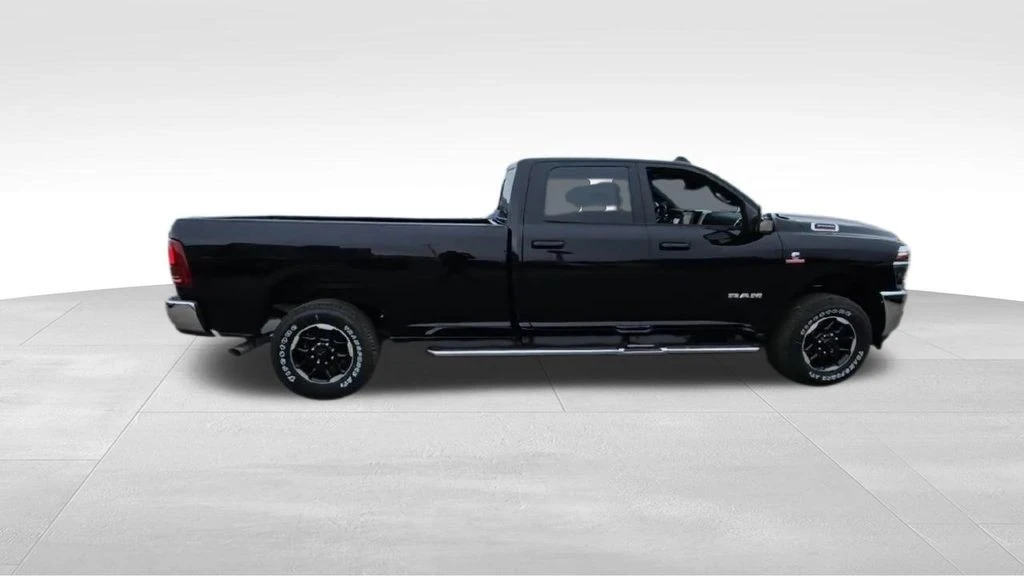2026 Ram 3500 - Image 9 of 21