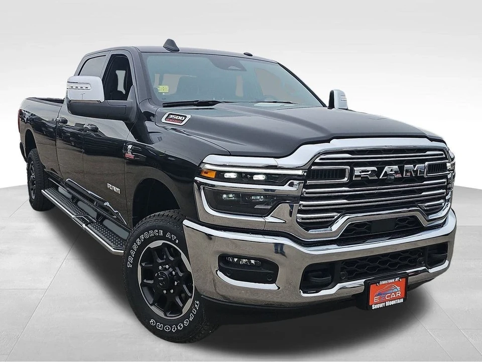 2026 Ram 3500 - Image 10 of 21