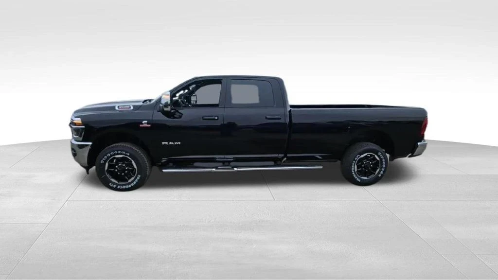 2026 Ram 3500 - Image 5 of 21