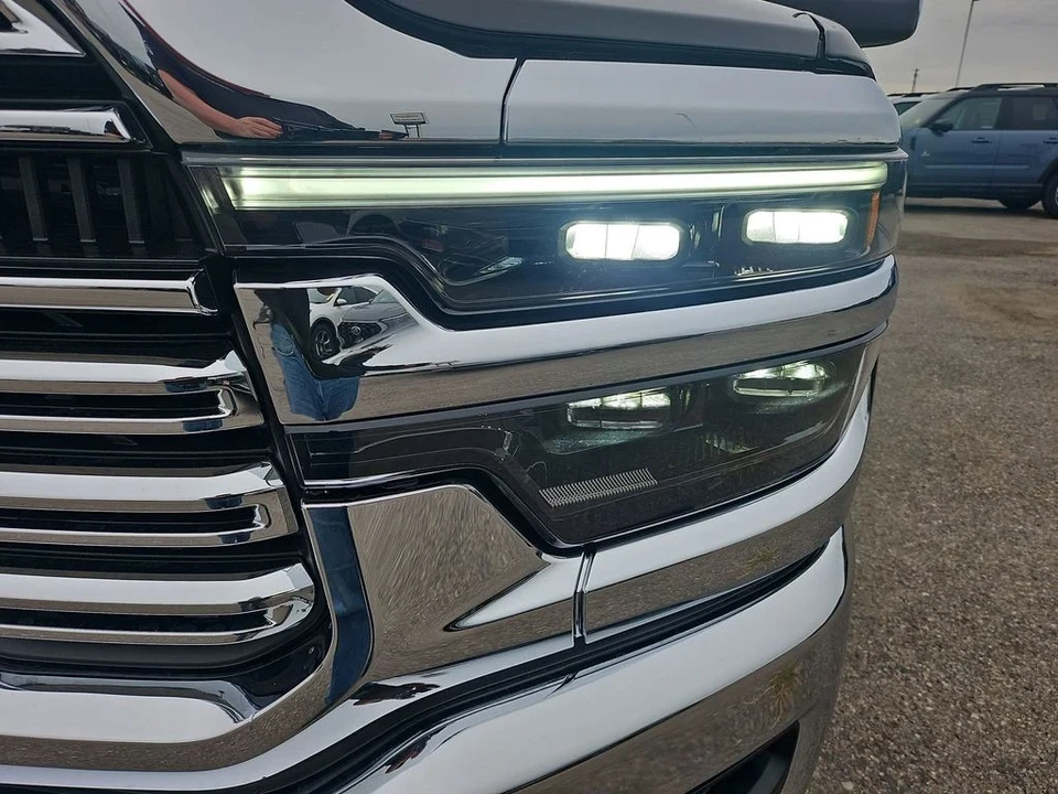 2026 Ram 3500 - Image 18 of 21