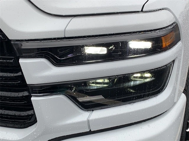 2026 Ram 3500 - Image 10 of 12