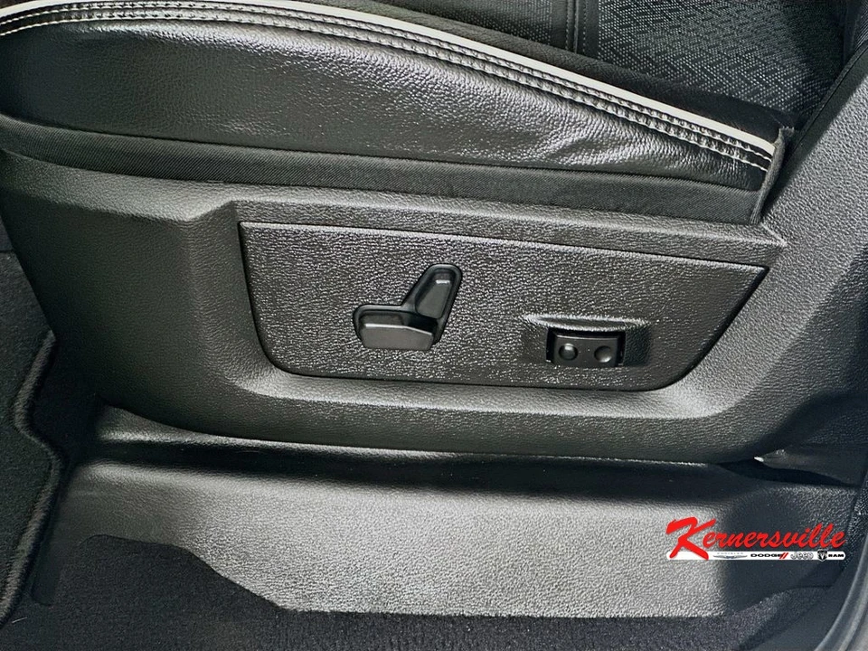 2026 Ram 3500 - Image 23 of 24